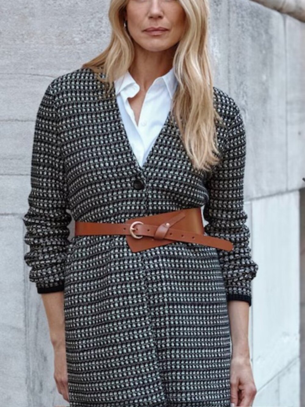 NWT Wearever Textured One Button Blue Cardigan